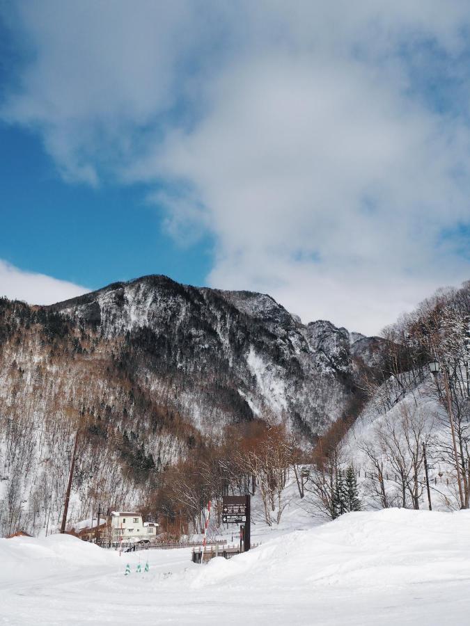 Готель Sounkyo Onsen Kumoi Камікава Екстер'єр фото